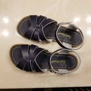 Navy Saltwater Sandals women's size 7.5 leather
